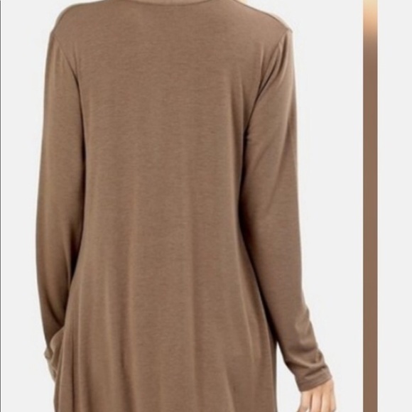 LAST one medium 🌷slouchy cardigan - Picture 4 of 4